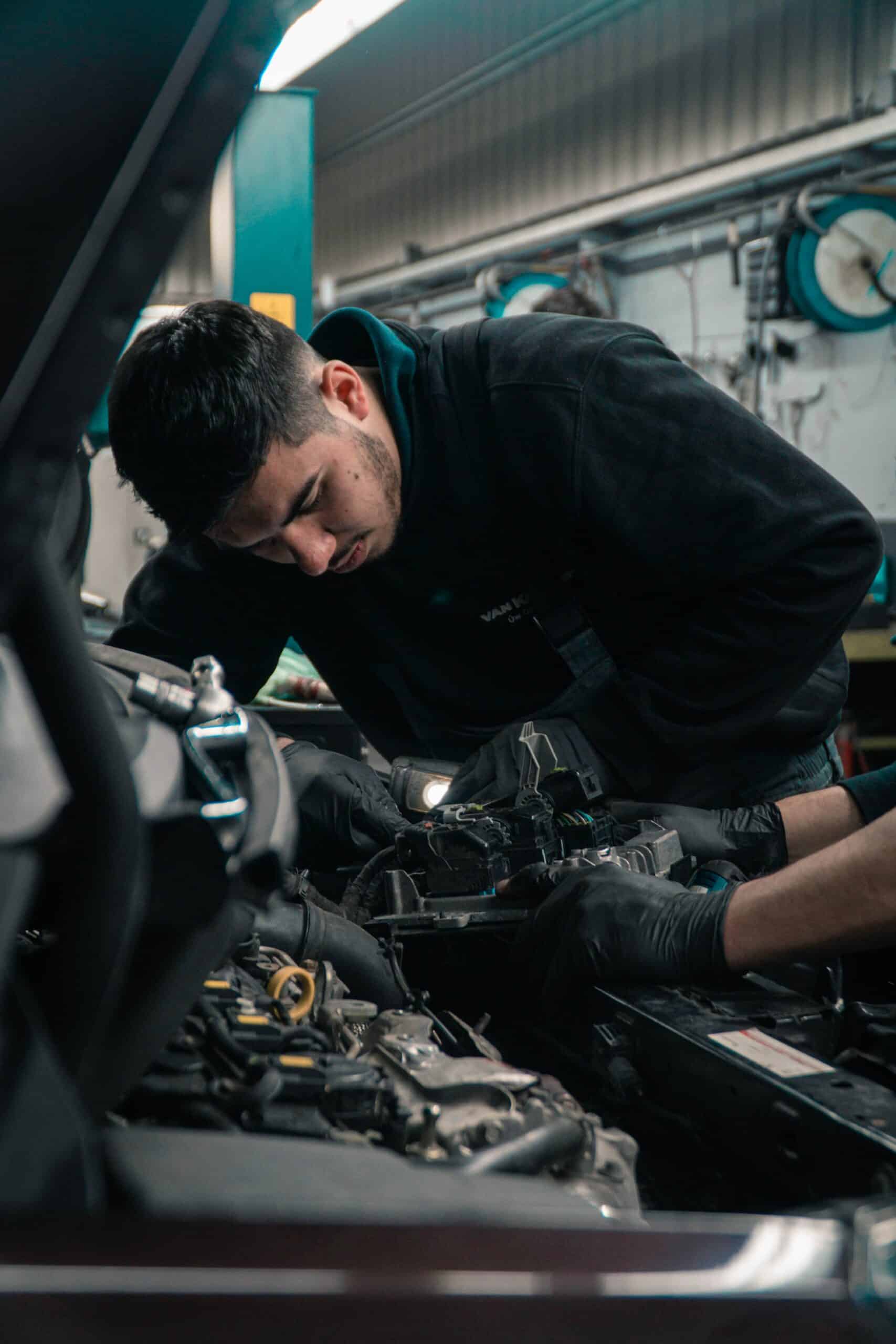 Inspection moteur voiture